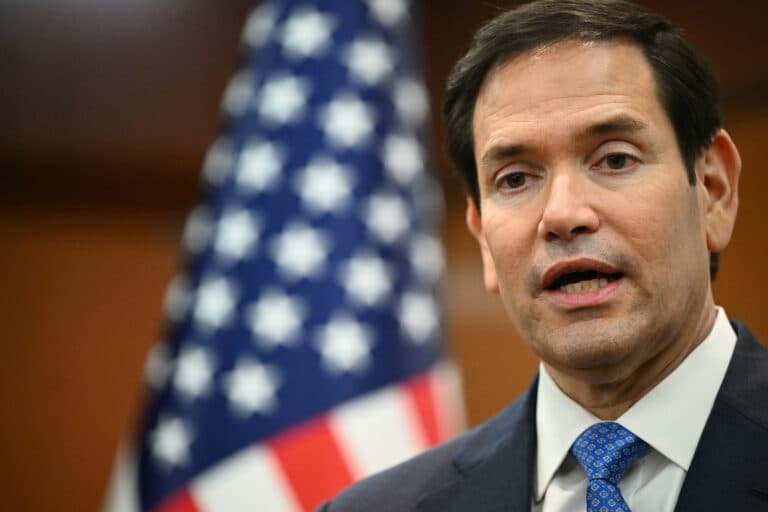 ΗΠΑ προς Ιράκ: Καμία προσέγγιση με το Ιράν