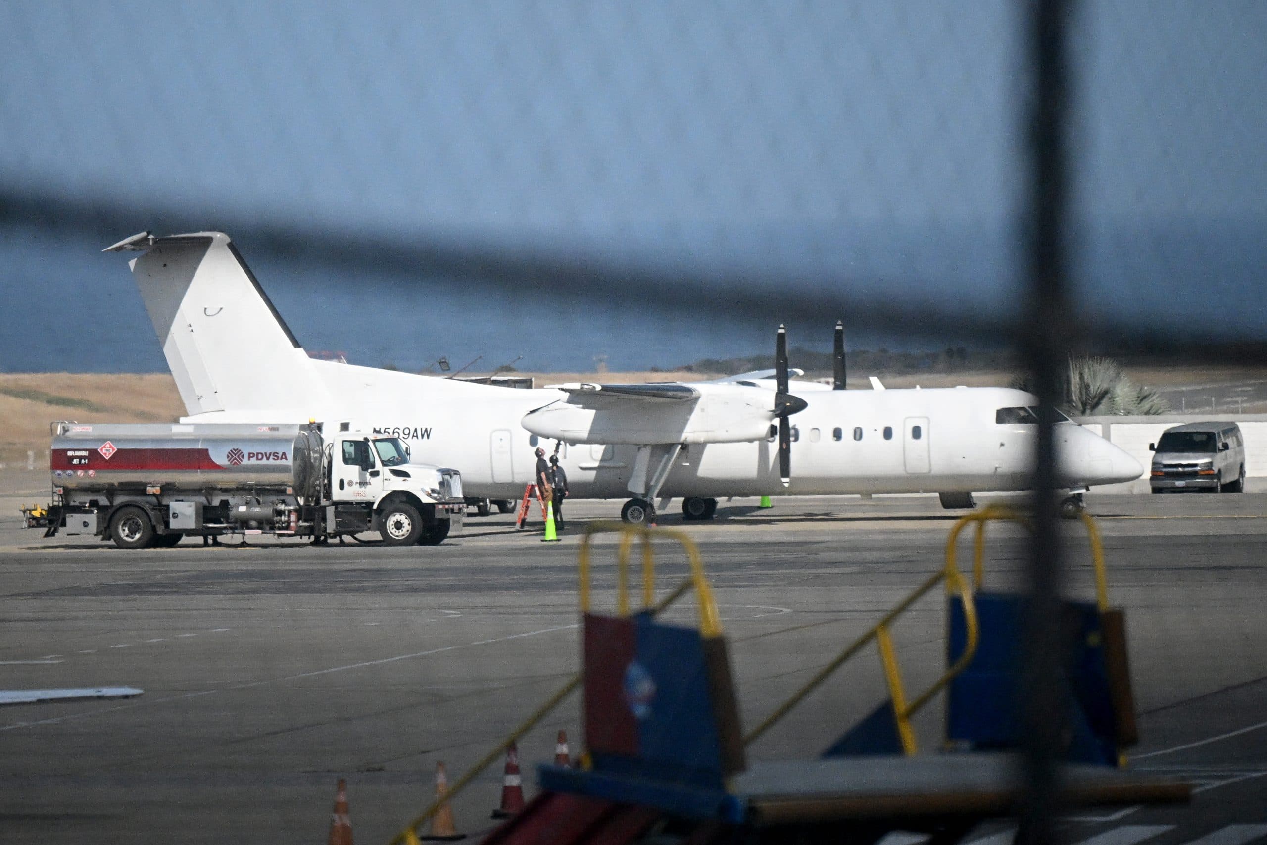 Η άφιξη της Λόρα Ντόγκου σηματοδοτεί νέα εποχή στις σχέσεις ΗΠΑ-Βενεζουέλας