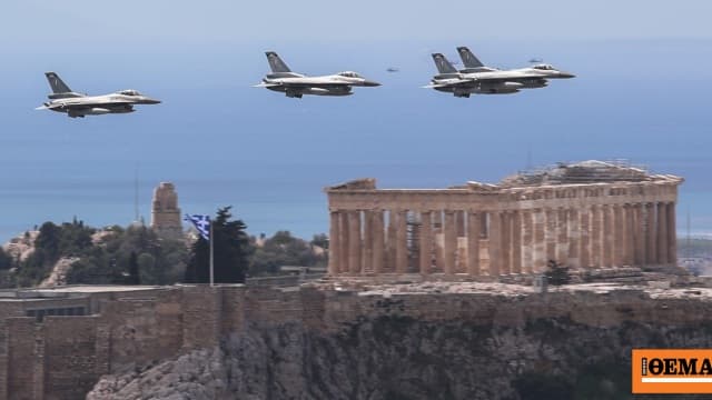 Rafale και Mirage έσκισαν τον ουρανό στην παρέλαση της 25ης Μαρτίου