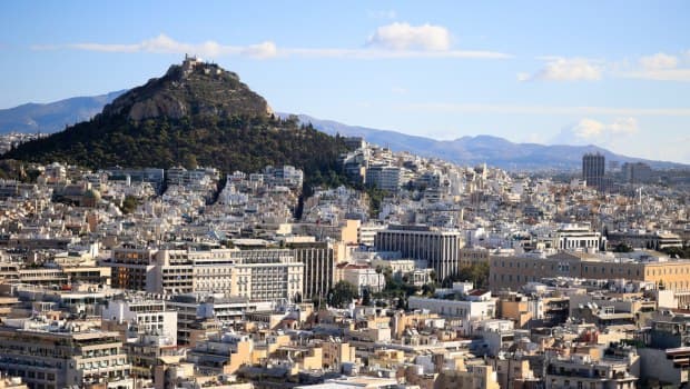 Ντε Βιλεπέν: Επίθεση κατά ΗΠΑ για Ιράν και Τραμπ