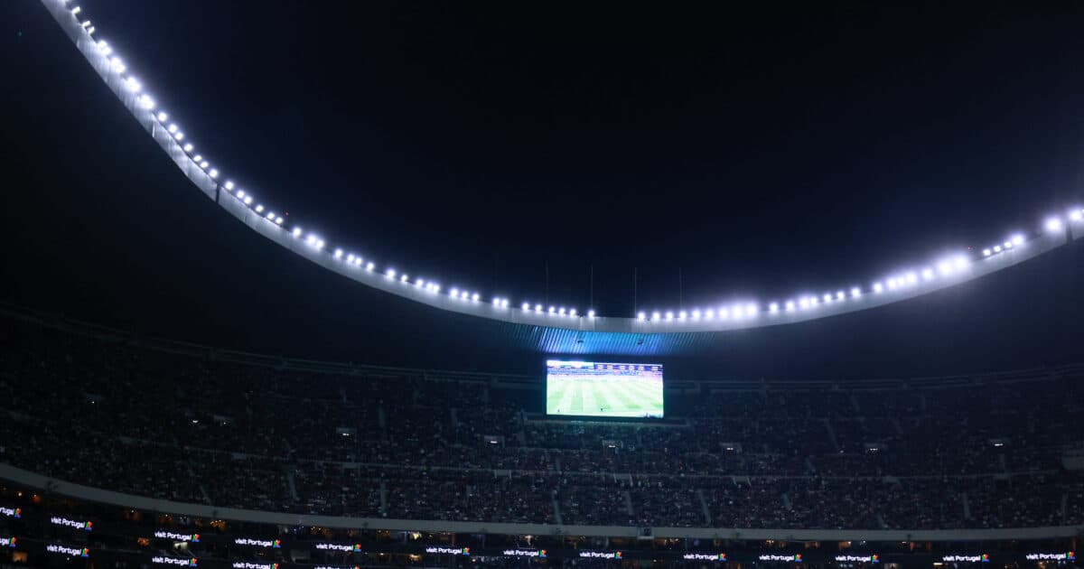 Θάνατος οπαδού στο Αζτέκα πριν το Μεξικό   Πορτογαλία