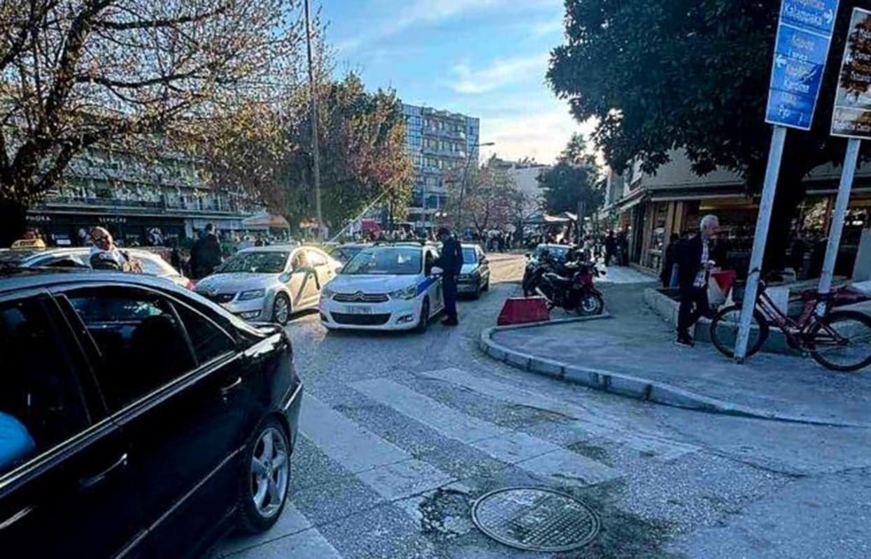 Αλκοτέστ σε πλήρωμα περιπολικού έκανε η Τροχαία Τρικάλων