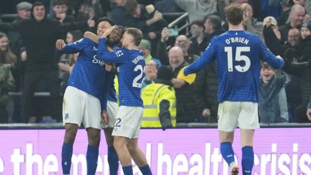 Έβερτον κατά Premier League: Ετοιμάζει αγωγή για την Τσέλσι