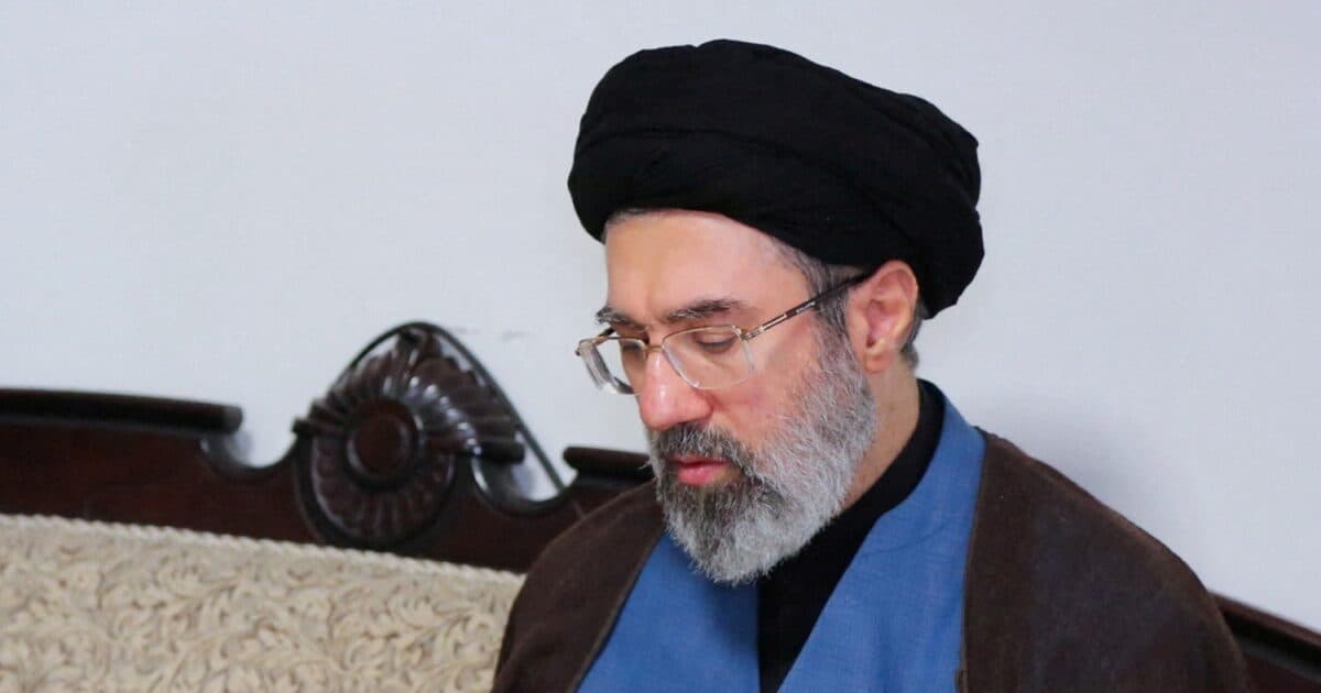 Γιος Χαμενεΐ: πολυτελή διαμερίσματα στο Λονδίνο και ανησυχίες ασφαλείας