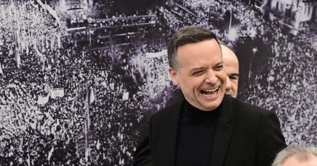 Δούκας ζητά σαφή δέσμευση ΠΑΣΟΚ κατά συγκυβέρνησης με ΝΔ