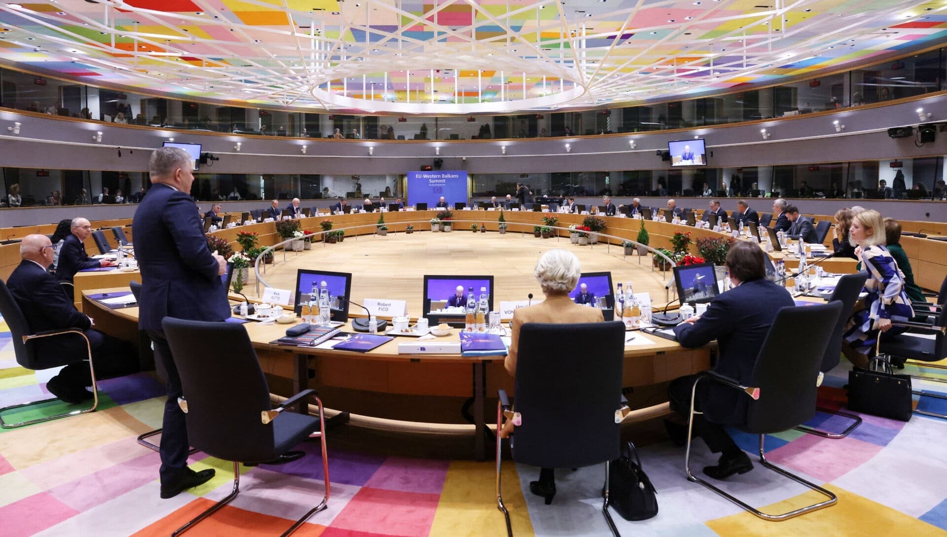 Κυβέρνηση ετοιμάζει μέτρα για τα καύσιμα