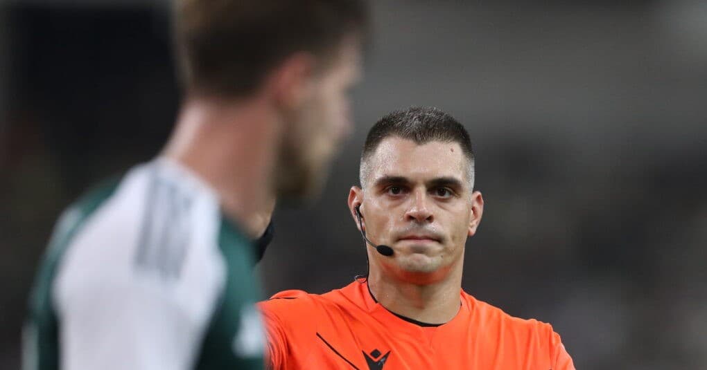 Ο Σότσα σφυρίζει το ΑΕΚ   Τσέλιε στη Φιλαδέλφεια