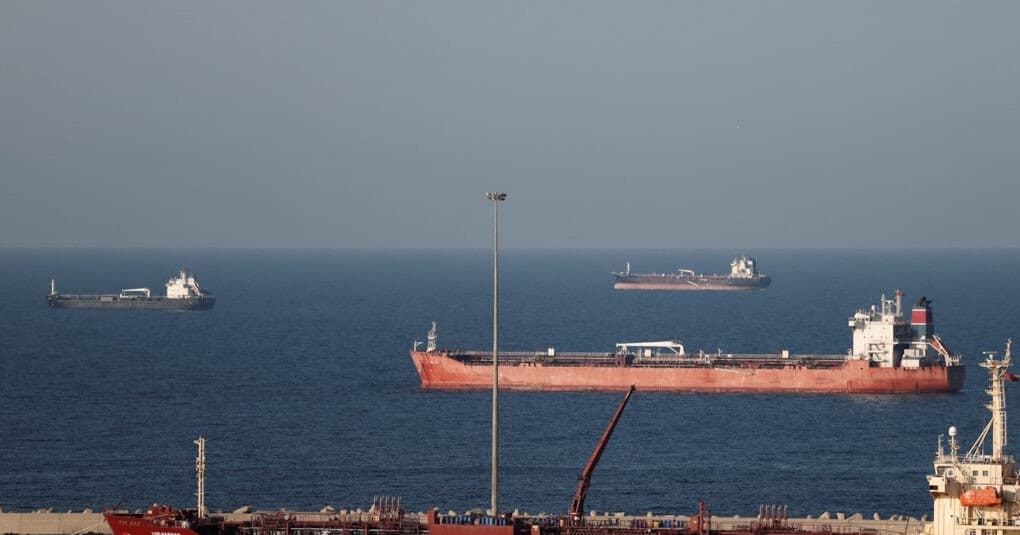 Στενά του Ορμούζ: Το νέο πεδίο σύγκρουσης ΗΠΑ-Ισραήλ-Ιράν