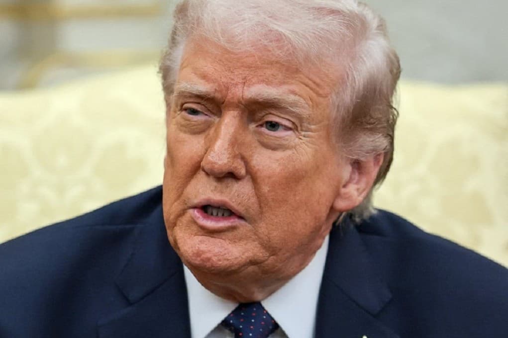 Τραμπ εξετάζει αποστολή δυνάμεων στο Ιράν για ουράνιο