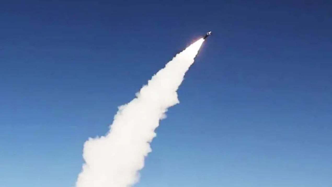 Νέα κύματα πυραύλων από Ιράν χτυπούν το Ισραήλ