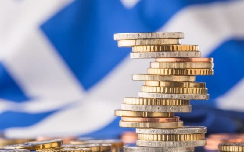 Πλεόνασμα προϋπολογισμού 898 εκατ. ευρώ το πρώτο δίμηνο