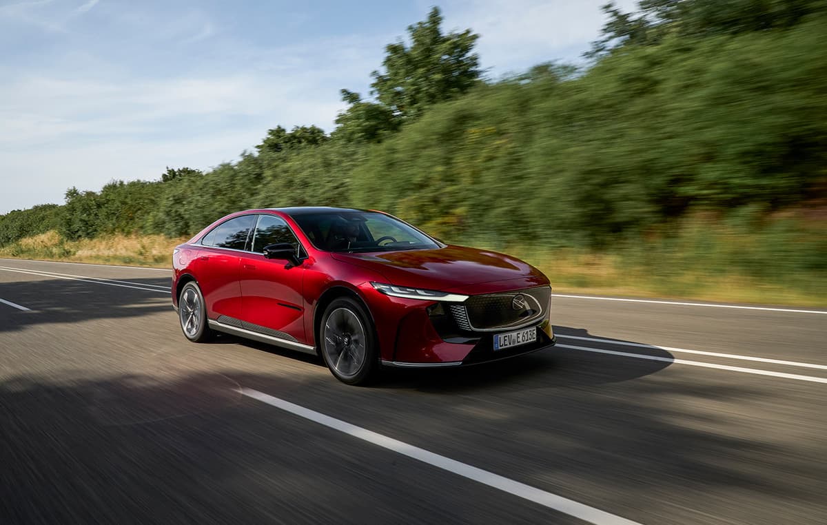 Mazda6e κερδίζει το World Car Design of the Year 2026