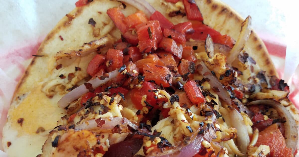 Νηστίσιμος γύρος με μανιτάρια και κουνουπίδι