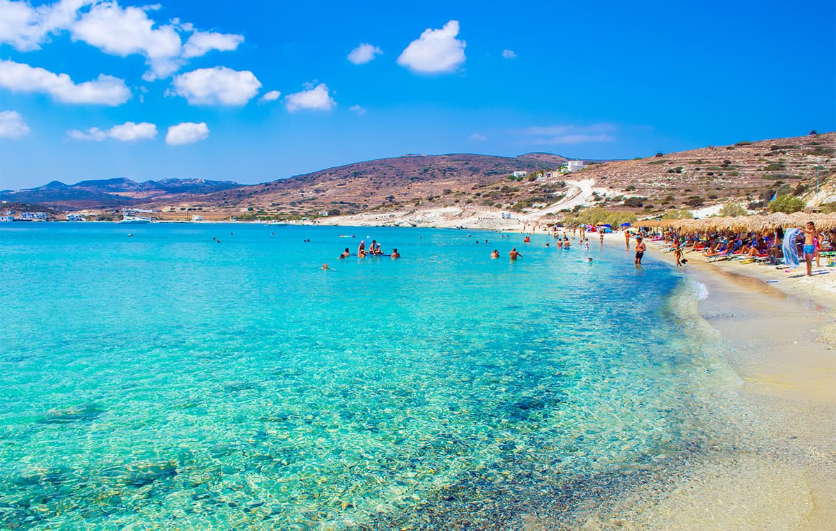 Παραλία Πράσσα Κιμώλου: Η άγνωστη ακτή που προτείνει το Conde Nast