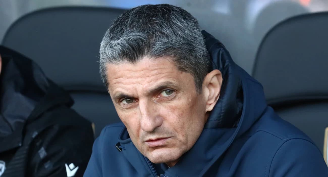 Λουτσέσκου: Άμεση αναχώρηση για Ρουμανία λόγω πατέρα