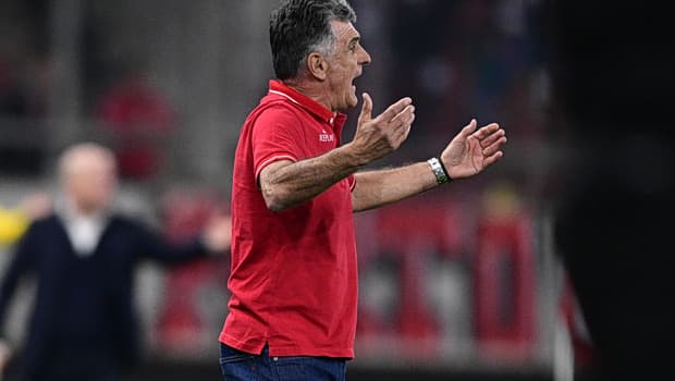 Ολυμπιακός -5 από ΑΕΚ μετά την ήττα στο Καραϊσκάκη