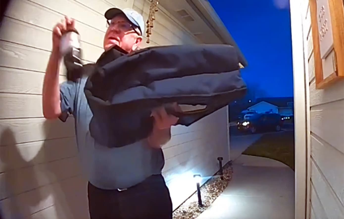 Αμερικανός ντελιβεράς κερδίζει 40.000 δολάρια από καλοσύνη