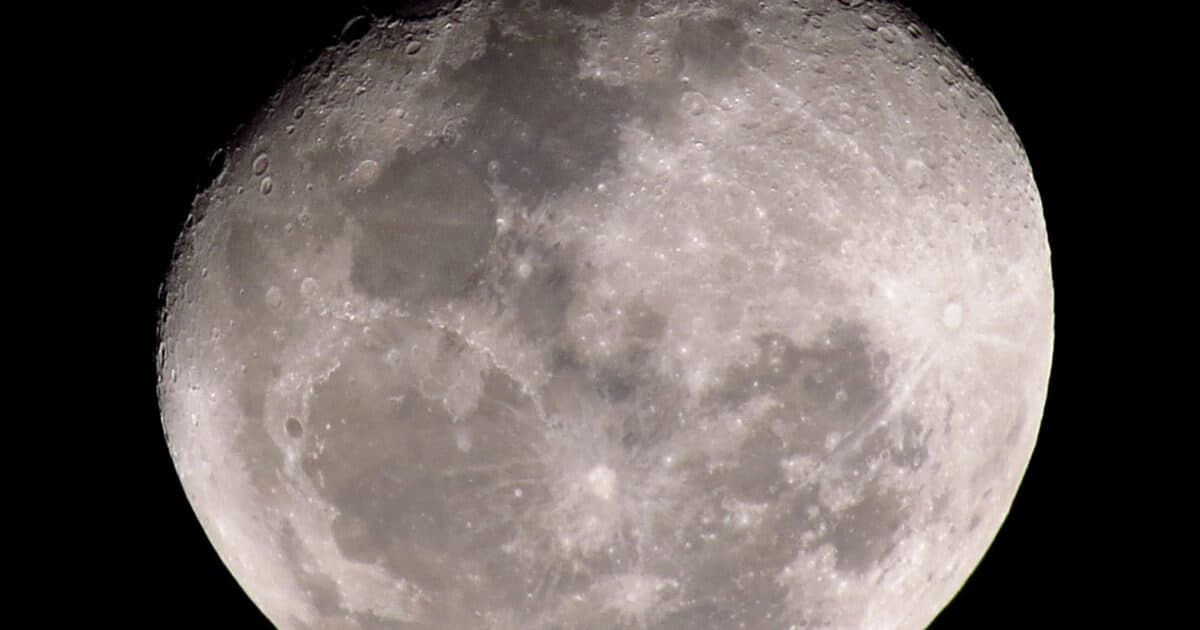 Artemis II: Γκλόβερ viral με ντους, Σελήνη στο κέντρο