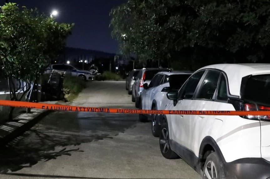 Νεκρός άνδρας εντοπίστηκε στην Παλλήνη με καλώδια στον λαιμό