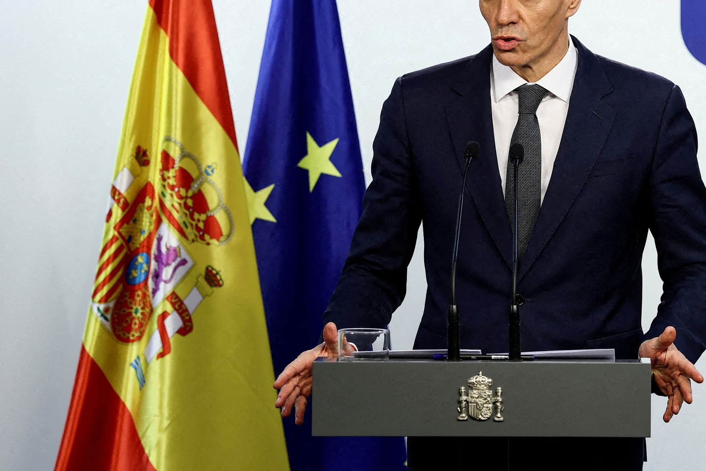 Σάντσεθ ζητά αναστολή της Συμφωνίας ΕΕ-Ισραήλ λόγω επιθέσεων στον Λίβανο