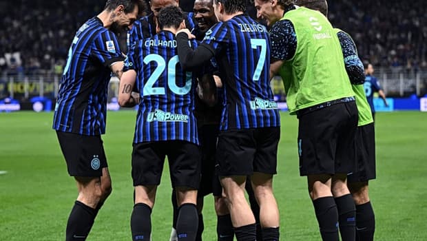 Ιντερ Ρομα 5-2: Νερατζούρι +9 βαθμοί για τον τίτλο