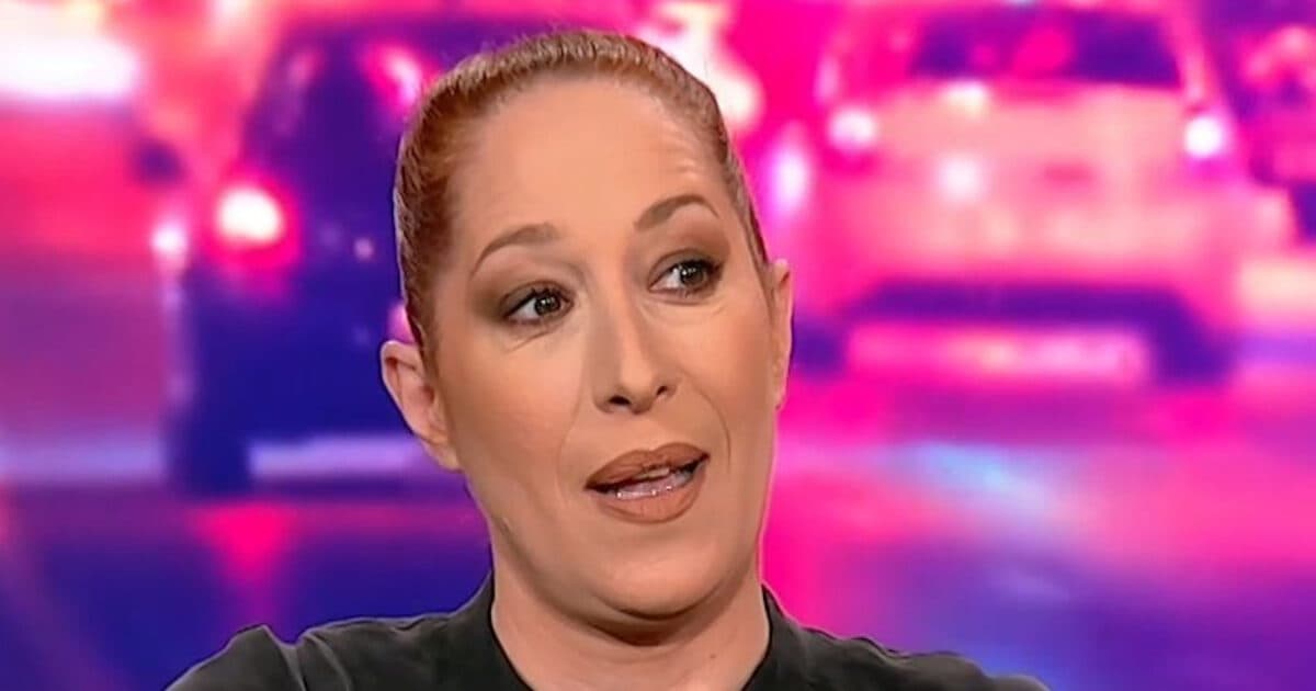 Κόρα Καρβούνη: Με έβριζαν για τον ρόλο μου στη σειρά