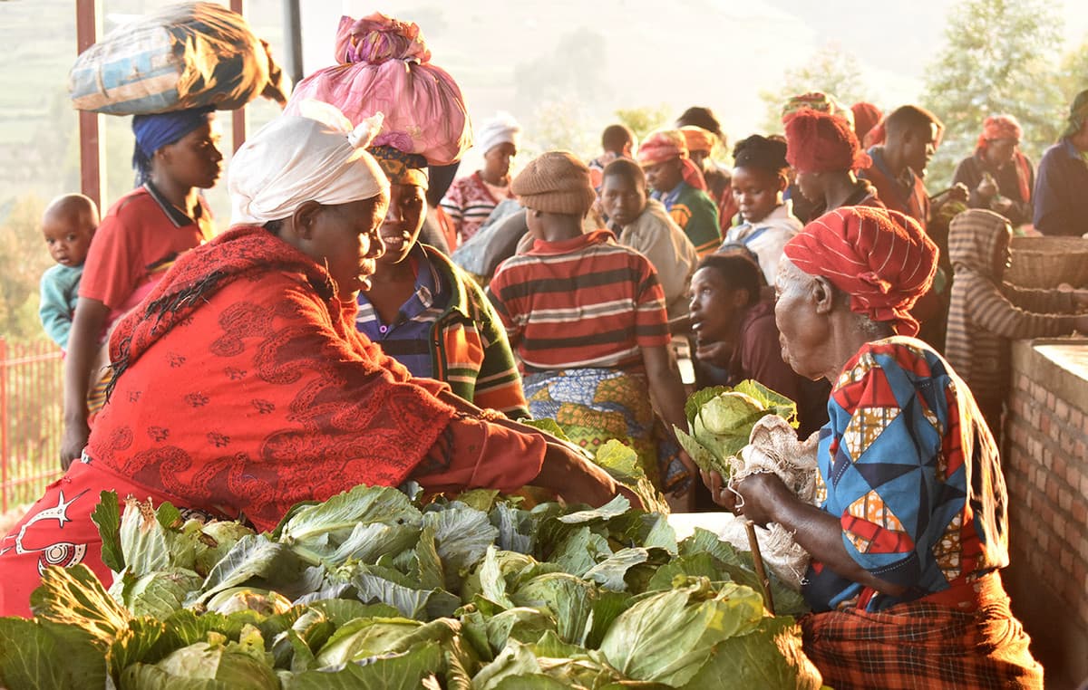 Ρουάντα: Γυναίκες νίκησαν την πείνα με καλλιέργεια