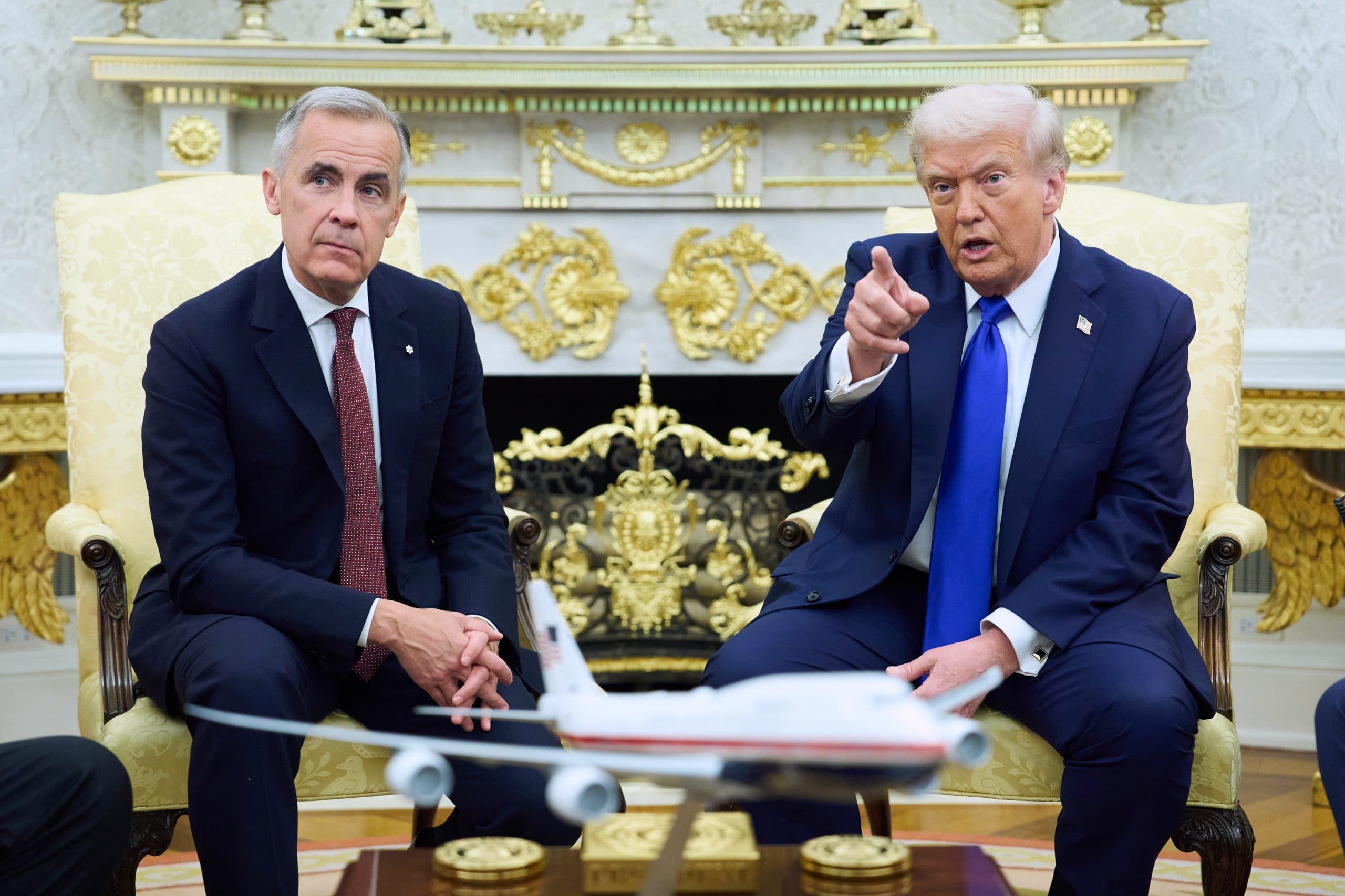 Τραμπ προς Καναδά: Δασμοί 100% αν συνεργαστείτε με την Κίνα