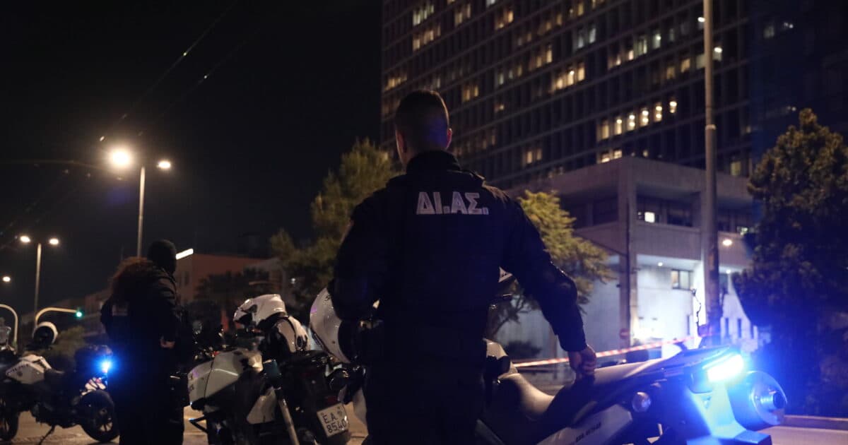 Ληστεία Αχαΐα: Άρπαξαν 10.000 ευρώ απειλώντας μάνα και κόρη