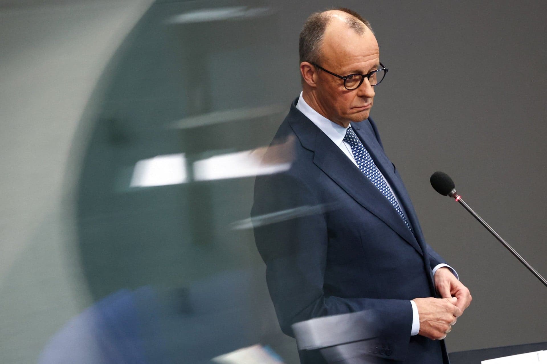 Μερτς: Οι μετανάστες ευθύνονται για έκρηξη βίας