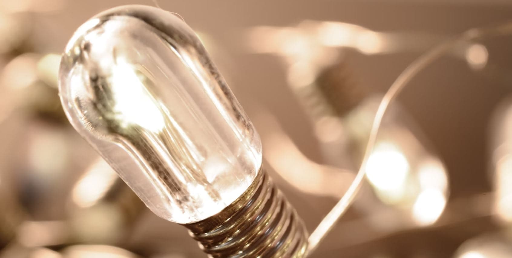 Μπλε τιμολόγια ρεύματος: Ανοδική πίεση στις τιμές