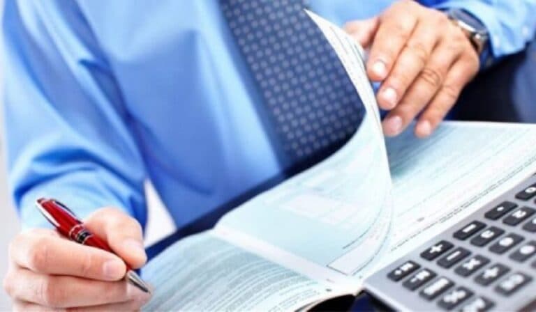 Αυξήσεις μισθών στο δημόσιο: 40 ευρώ για 720.000