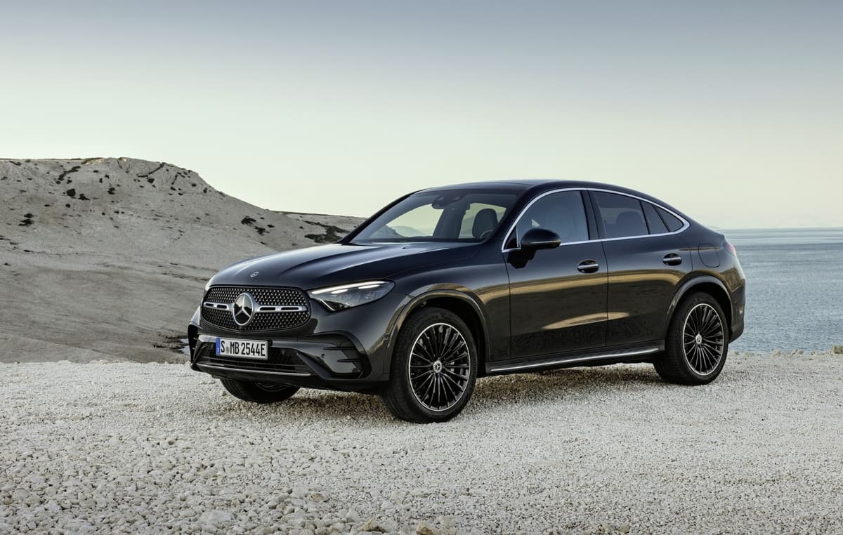 Mercedes GLC 300 e: Νέα τιμή 78.800€ και ειδικές εκδόσεις
