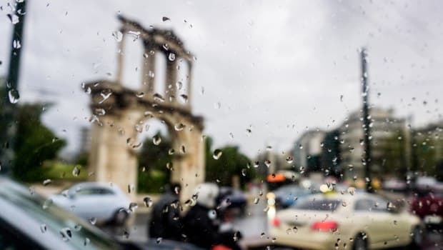 Βροχές και καταιγίδες σήμερα στην Ελλάδα Πού χτυπά