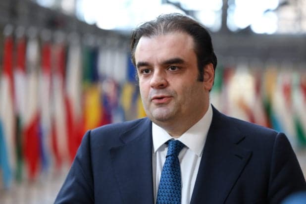 Πιερρακάκης: Στήριξη σε επιχειρήσεις και πολίτες