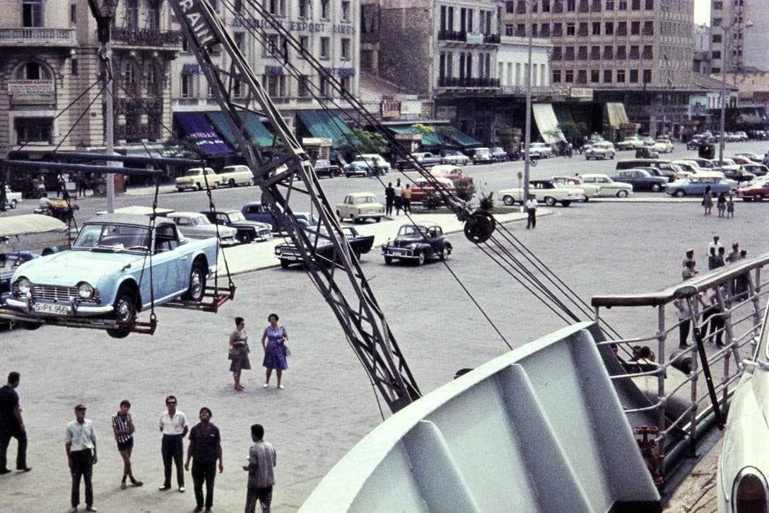 Vizz: Το νέο κολλύριο κατά της πρεσβυωπίας έγινε πραγματικότητα