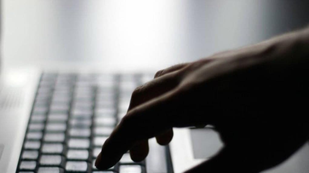 Πάτρα: Ανακρίθηκε 82χρονος για πορνογραφία ανηλίκων