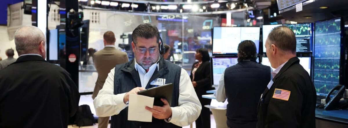 Χρηματιστήριο: Πτώση δεικτών στη Wall Street λόγω πετρελαίου