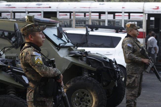 Ελ Σαλβαδόρ: Η HRW ζητά από τον Μπουκέλε τέλος στην έκτακτη ανάγκη