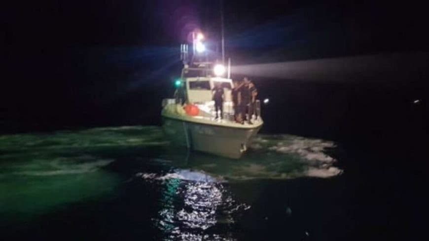 Αγνοείται 81χρονος ψαράς στη Ρόδο Παρασύρθηκε από κύμα