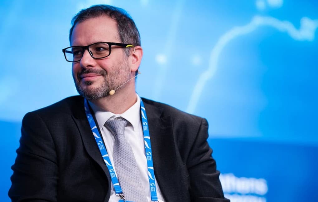 Καύσιμα: Οι τέσσερις «ασπίδες» που προστατεύουν τους Έλληνες