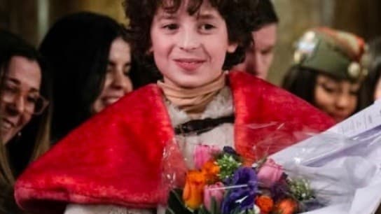 Δεκάχρονος σχεδιαστής παρουσιάζει συλλογή στην Εβδομάδα Μόδας του Παρισιού