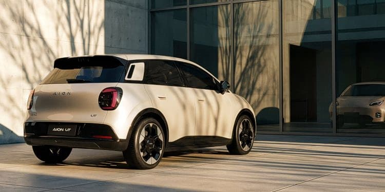 AION UT: Νέο ηλεκτρικό hatchback από 22.400 ευρώ