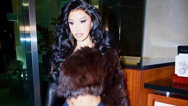 Η Cardi B προτιμά strip club από ιδιωτικά τζετ