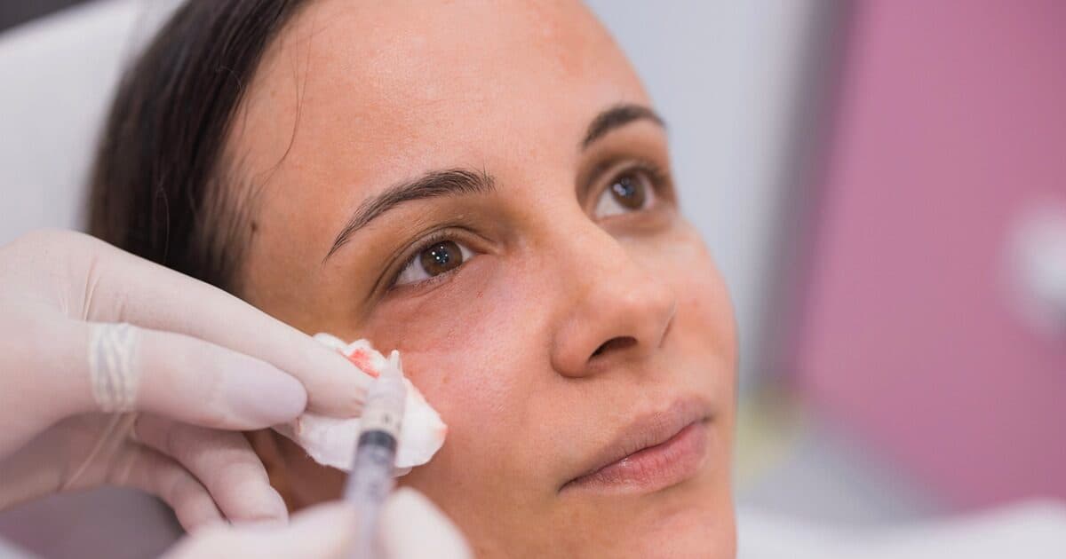 Ανανέωση δέρματος: Skinboosters, βιοδιέγερση και μεσοθεραπεία