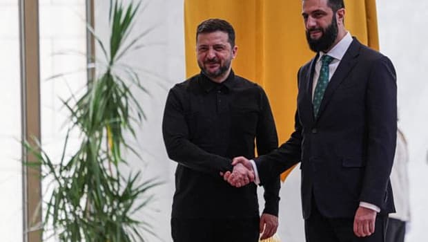 Ζελένσκι στη Δαμασκό: Συνάντηση με Τζολάνι για ασφάλεια