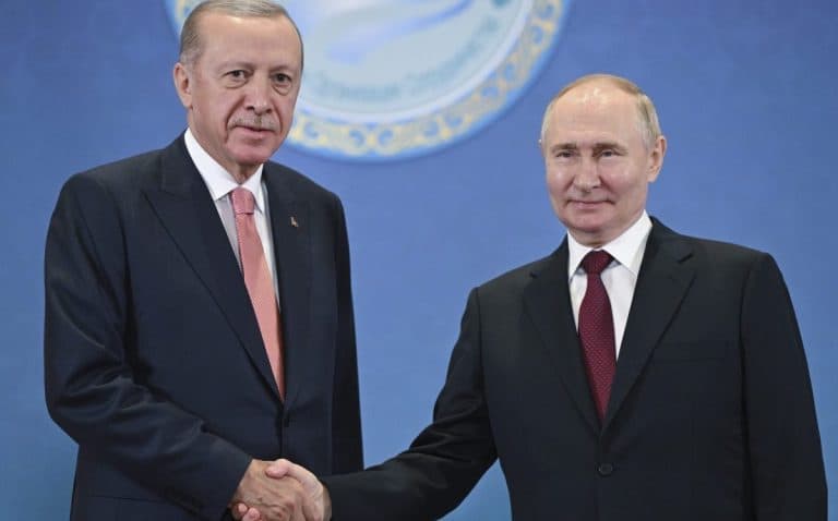 Αυξήσεις 25% στο ρεύμα και το φυσικό αέριο στην Τουρκία