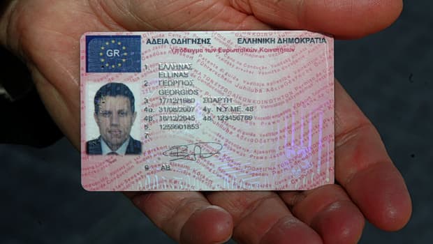 Δήμος Αθηναίων επιστρέφει άδειες οδήγησης από Τρίτη