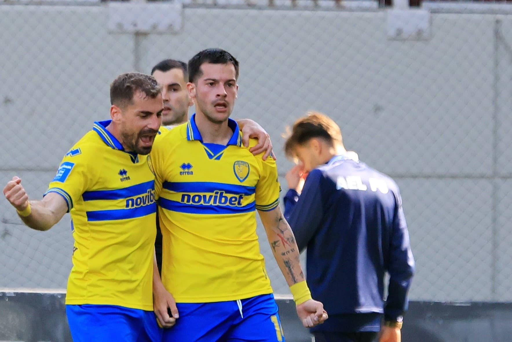 Παναιτωλικός νίκησε 2-1 την ΑΕΛ και εξασφάλισε παραμονή