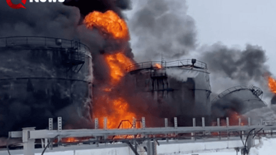 Ρωσικό διυλιστήριο σταματά λειτουργία μετά ουκρανικό χτύπημα